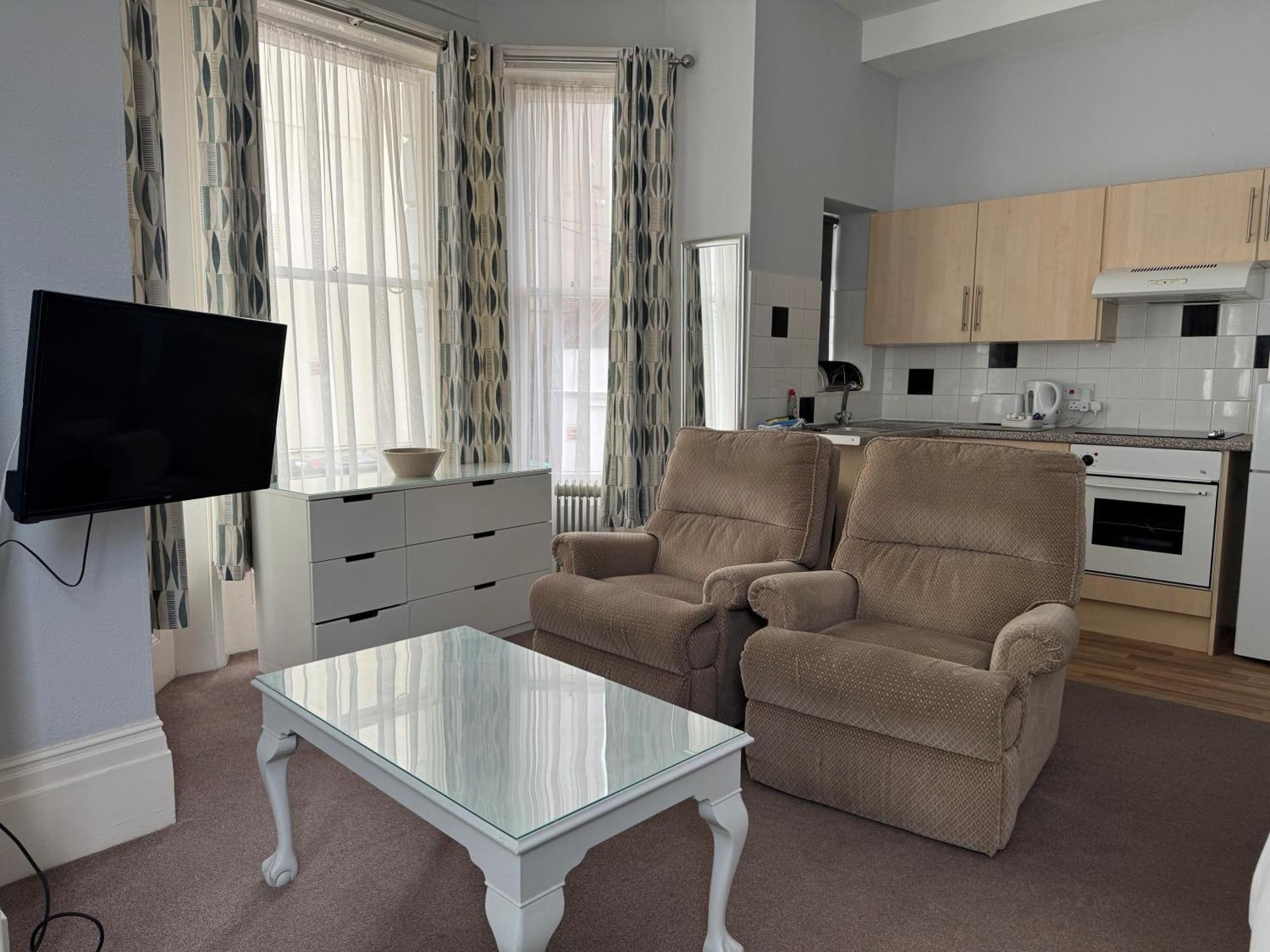 Devonshire House Holiday Flats AEGON International Esterno foto
