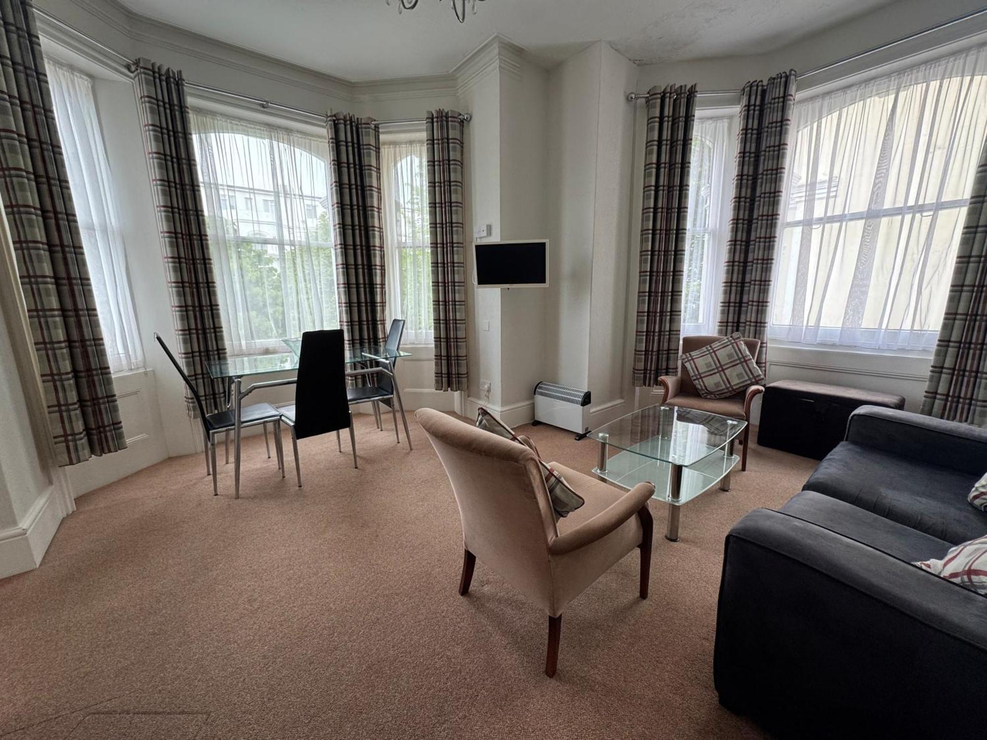 Devonshire House Holiday Flats AEGON International Esterno foto