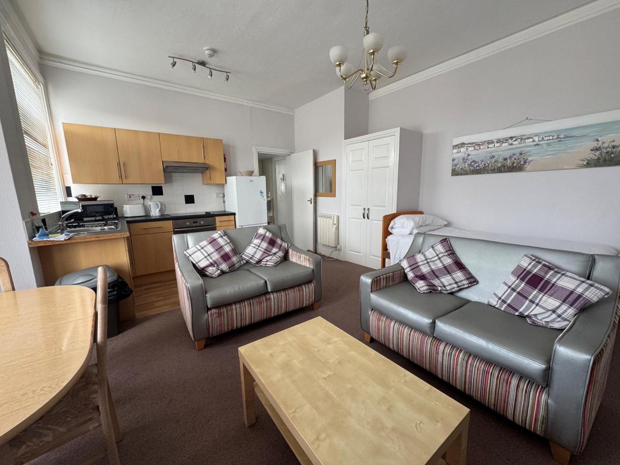 Devonshire House Holiday Flats AEGON International Esterno foto