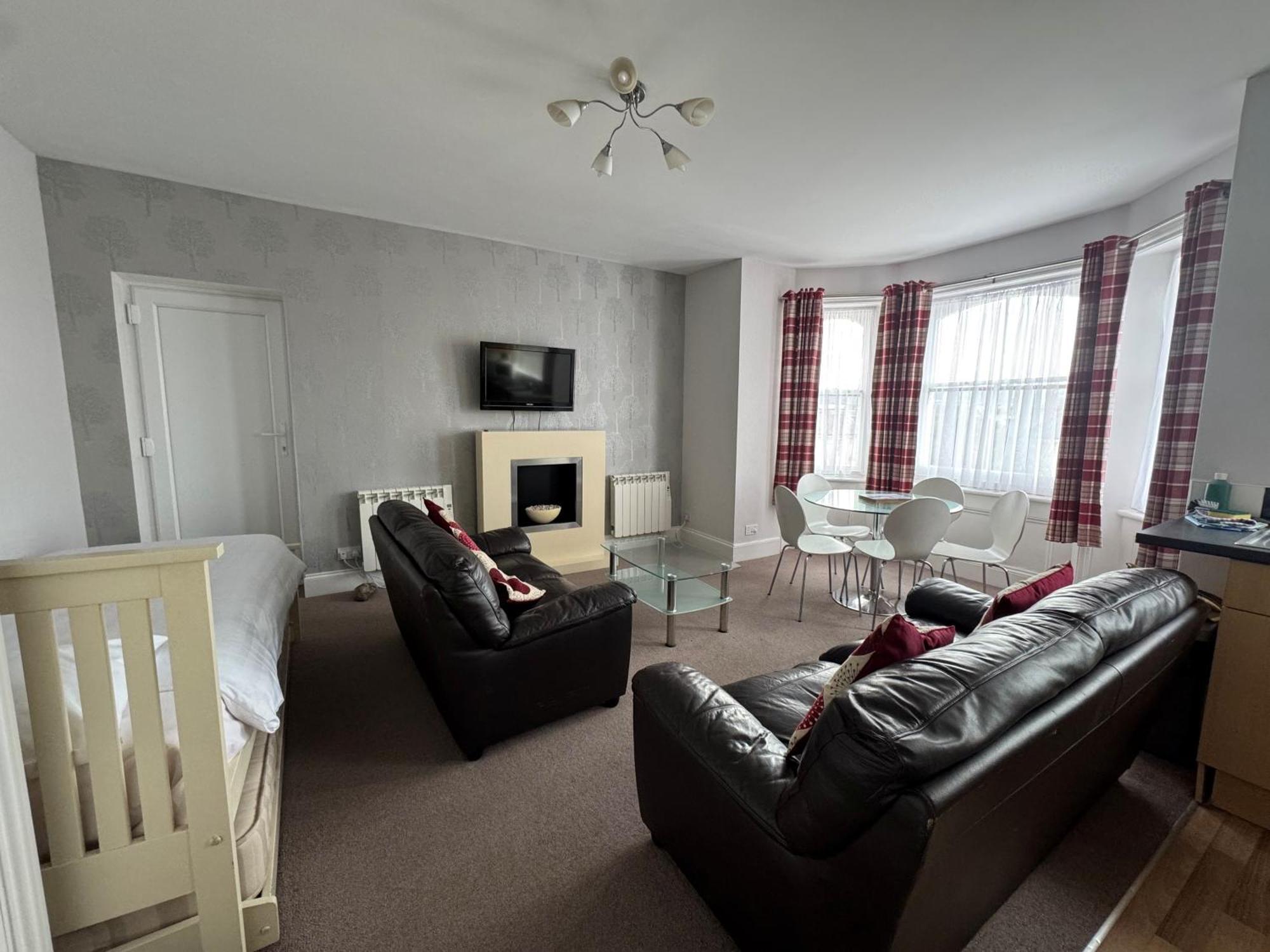 Devonshire House Holiday Flats AEGON International Esterno foto